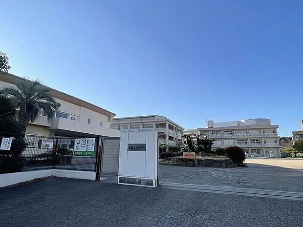 倉敷市立葦高小学校 1170m