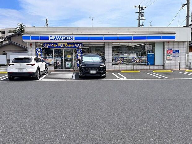 ローソン 倉敷鶴新田店 880m