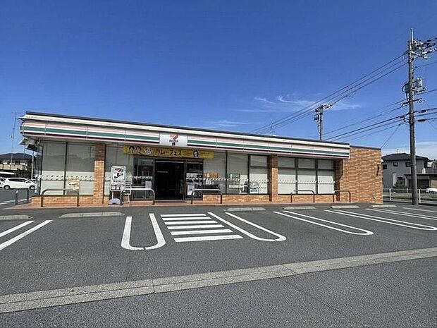 セブンイレブン西中新田店 820m
