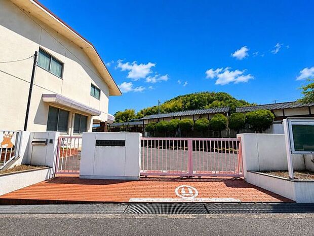 倉敷市立赤崎幼稚園 680m