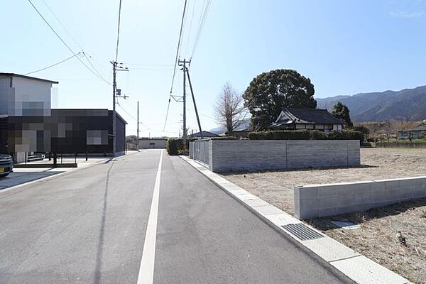前面道路含む現地写真