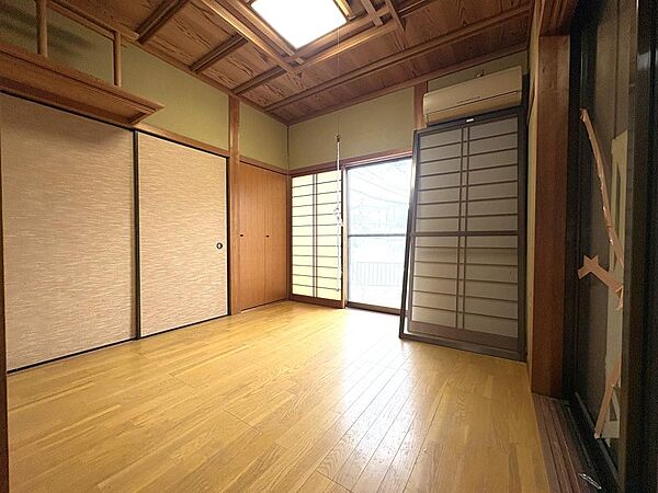 室内を拡大表示
