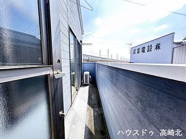 バルコニー