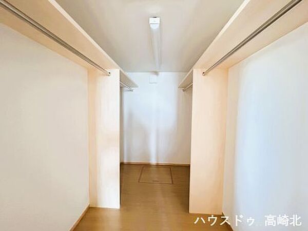 ウォークインクローゼット