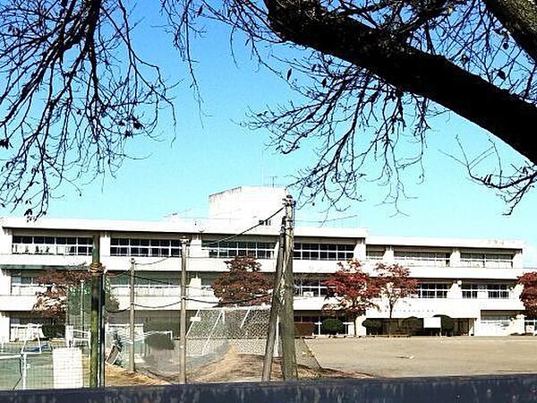 高崎市立吉井中央中学校高崎市立吉井中央中学校 1500m