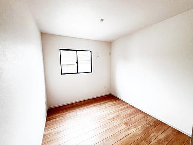 子供部屋にもちょうど良い大きさのお部屋です。