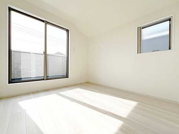 子供部屋にもちょうど良い大きさのお部屋です。