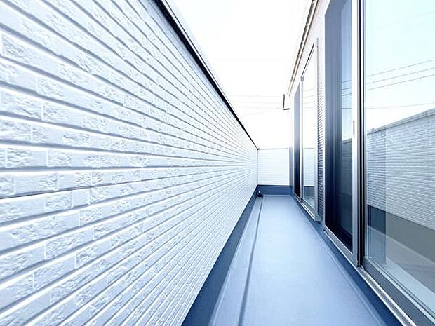 お洗濯ものを気持ち良く太陽の光で干せるのが嬉しいですね。