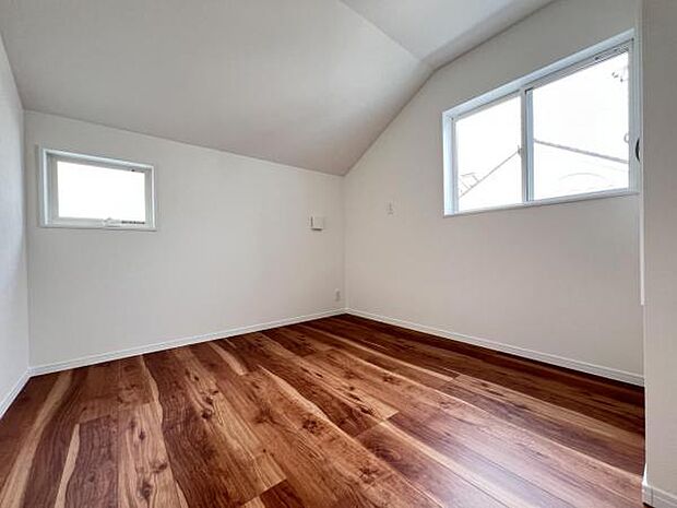 子供部屋にもちょうど良い大きさのお部屋です。