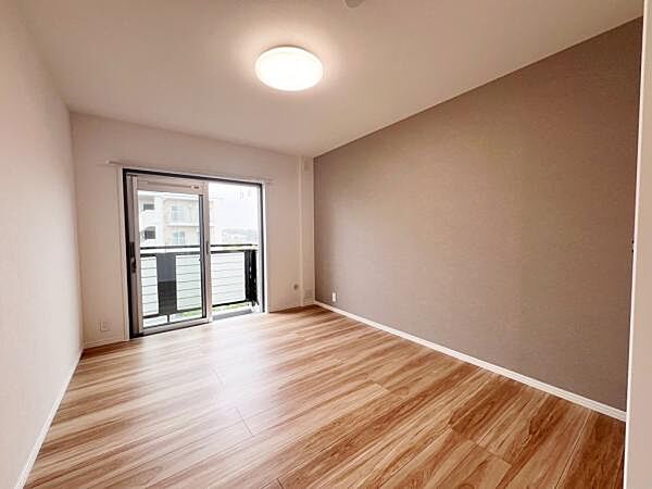 子供部屋にもちょうど良い大きさのお部屋です。
