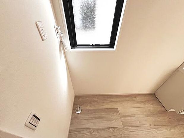 お天気を気にせずお洗濯ができ、室内干し可能です。