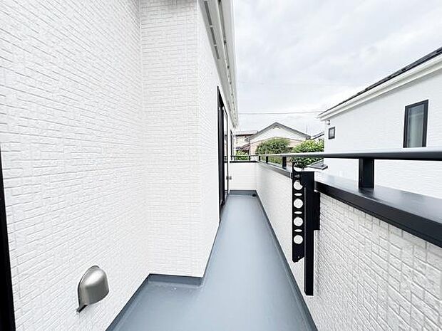 お洗濯ものを気持ち良く太陽の光で干せるのが嬉しいですね。