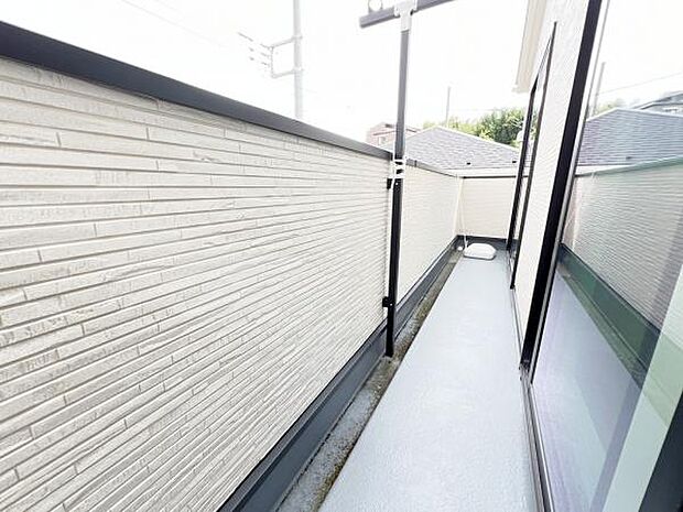 お洗濯ものを気持ち良く太陽の光で干せるのが嬉しいですね。
