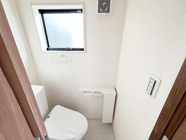 ほっと安らげるトイレ空間です。