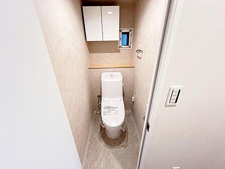 ほっと安らげるトイレ空間です。