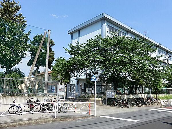 川崎市立宿河原小学校まで約670m（徒歩9分）