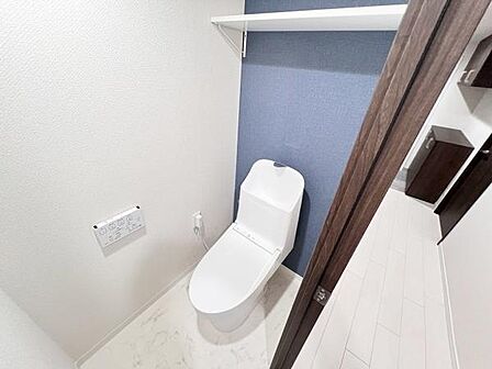 ほっと安らげるトイレ空間です。