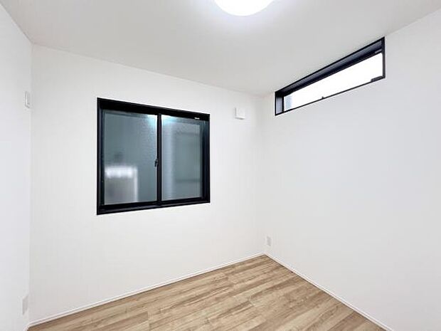 子供部屋にもちょうど良い大きさのお部屋です。