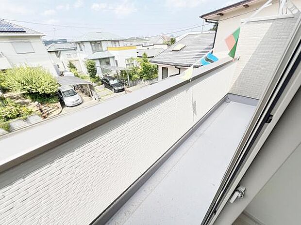 お洗濯ものを気持ち良く太陽の光で干せるのが嬉しいですね。