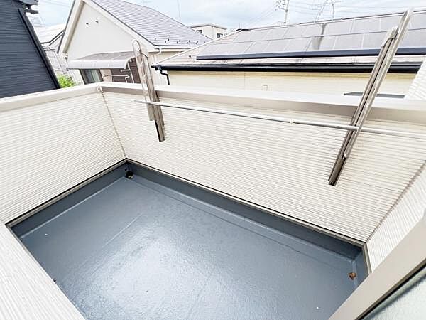 お洗濯ものを気持ち良く太陽の光で干せるのが嬉しいですね。