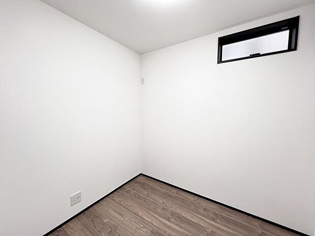 子供部屋にもちょうど良い大きさのお部屋です。