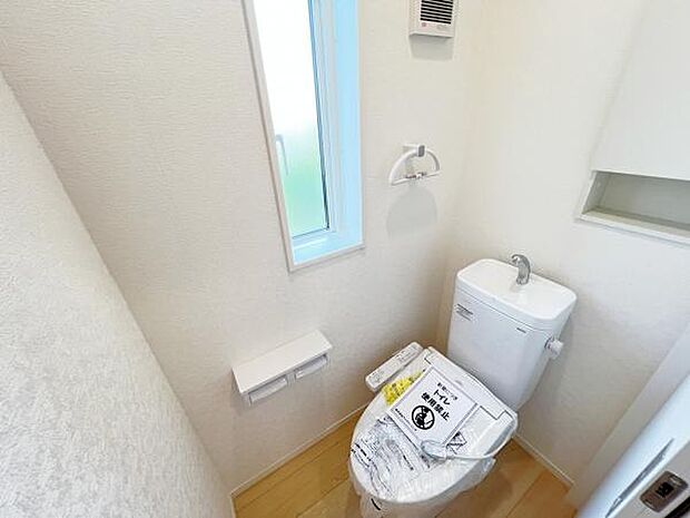 ほっと安らげるトイレ空間です。
