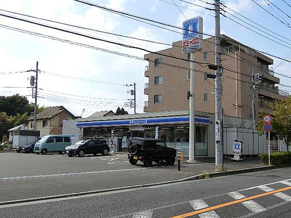 ローソン 川崎片平六丁目店まで約950m（徒歩12分）