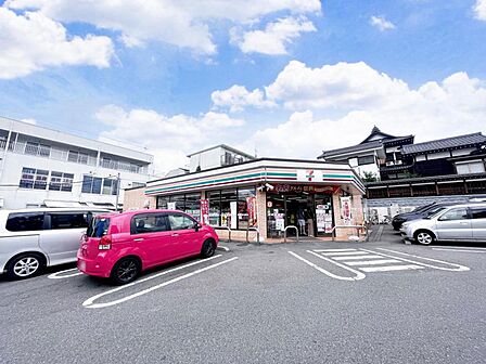 セブン-イレブン 多摩落合6丁目店まで約810m(徒歩11分)
