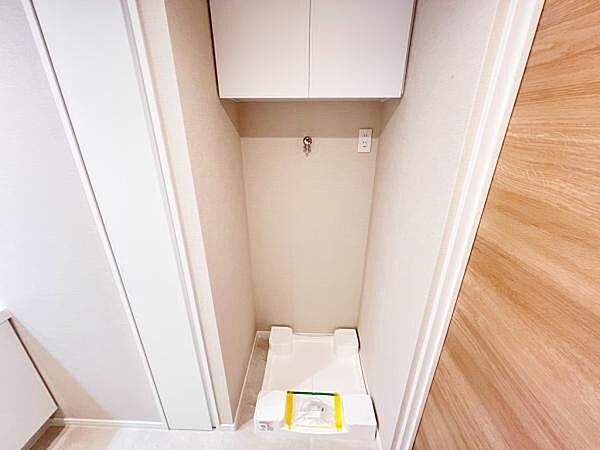 お天気を気にせずお洗濯ができ、室内干し可能です。