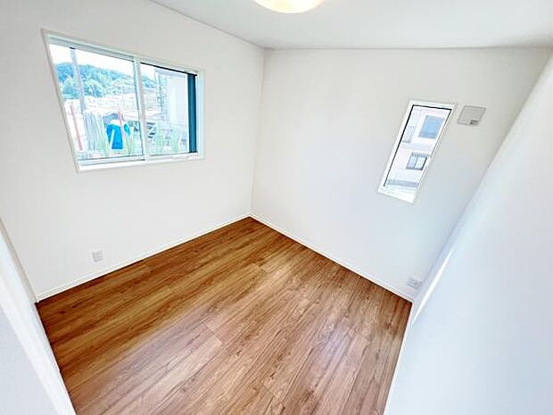 子供部屋にもちょうど良い大きさのお部屋です。