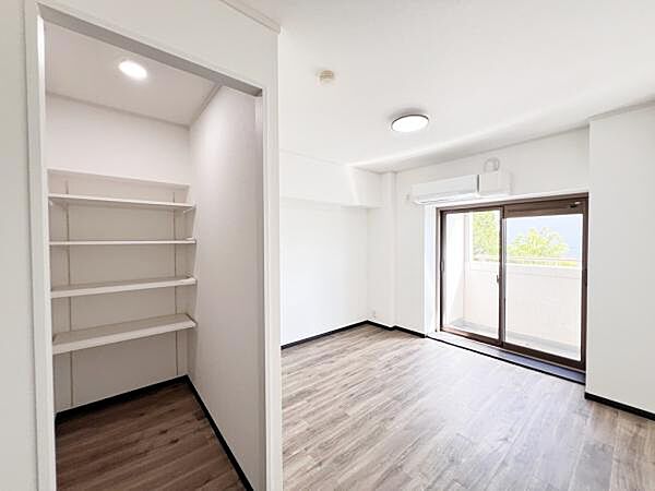 子供部屋にもちょうど良い大きさのお部屋です。
