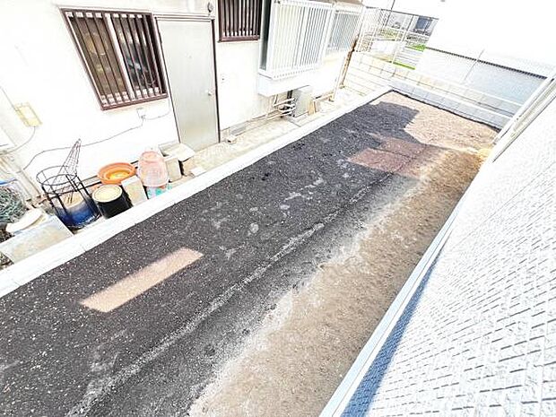 お庭スペースは、ガーデニングやお子様との外遊びなど多彩な用途でお楽しみいただけます。