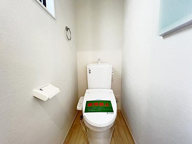 ほっと安らげるトイレ空間です。