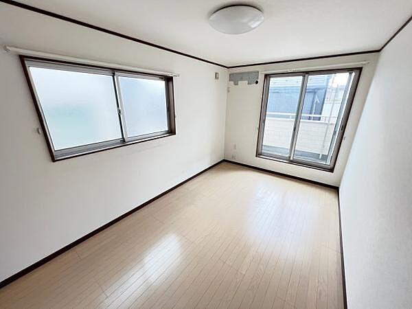 寝室にもご利用いただける居室スペースです。