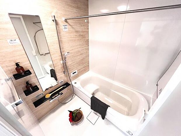 お風呂でほっとひといき。1日の疲れを癒しましょう。