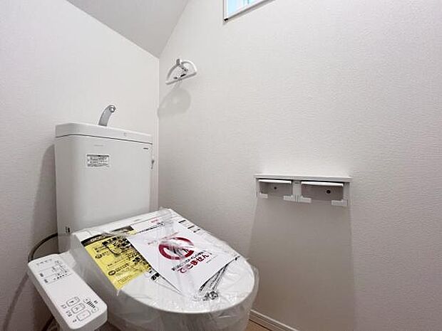 ほっと安らげるトイレ空間です。