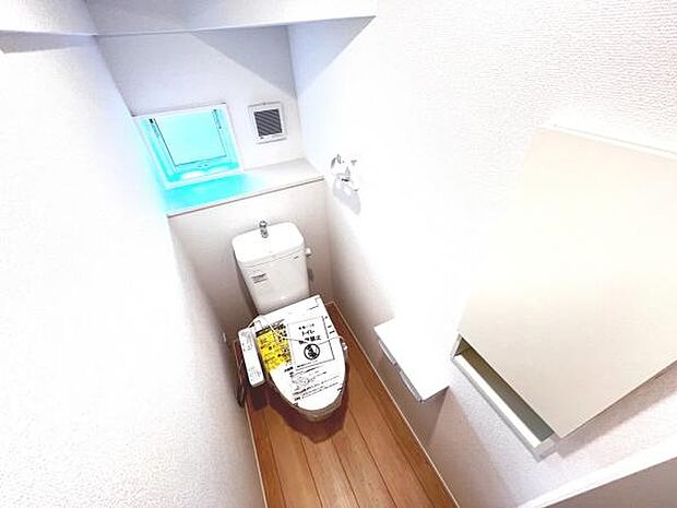 ほっと安らげるトイレ空間です。
