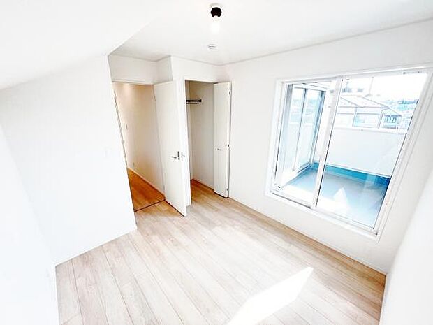 子供部屋にもちょうど良い大きさのお部屋です。