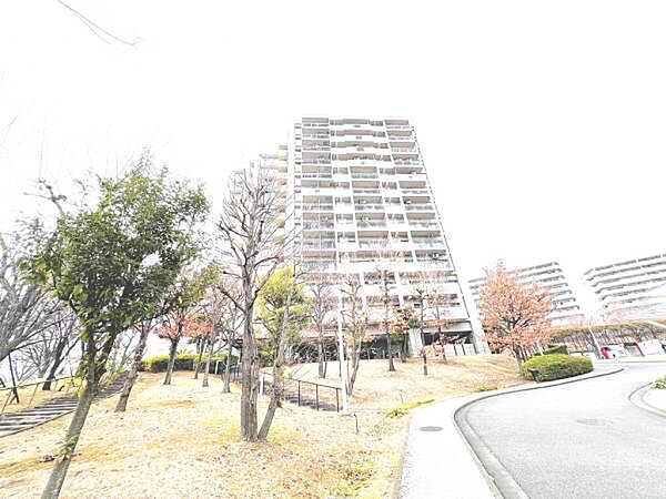 apartment 神奈川県川崎市麻生区万福寺６丁目2-23