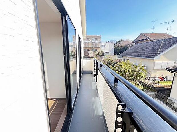 お洗濯ものを気持ち良く太陽の光で干せるのが嬉しいですね。