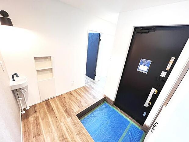 いつも気持ちよくご家族を迎えられる玄関です。