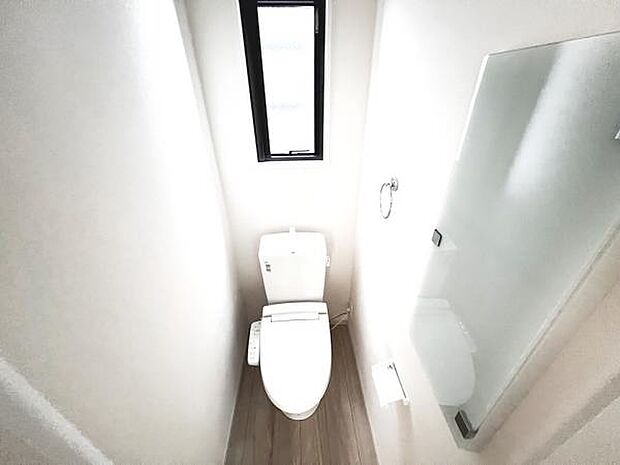ほっと安らげるトイレ空間です。