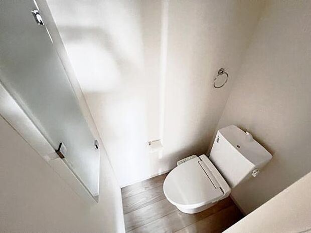 ほっと安らげるトイレ空間です。