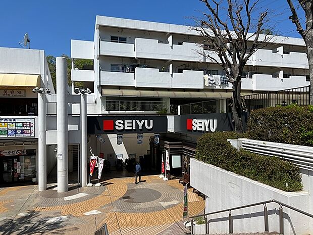 西友 新ゆりグリーンタウン店まで約560m(徒歩7分)