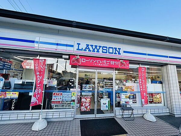 ローソン九条河原町店 210m