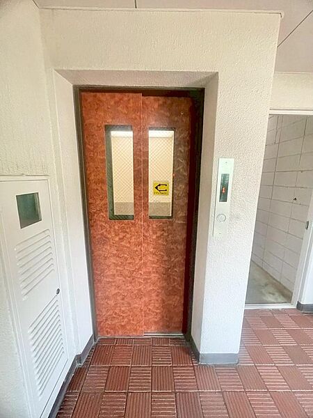 エレベーター有
