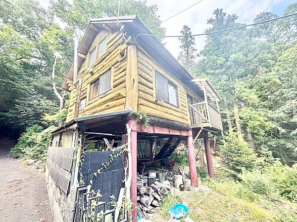 都会では味わえない開放感のある立地