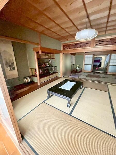 床の間・仏間のある和室