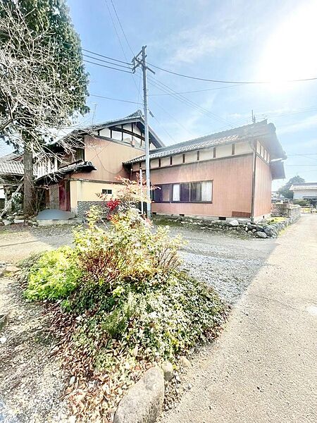 小学校まで徒歩9分