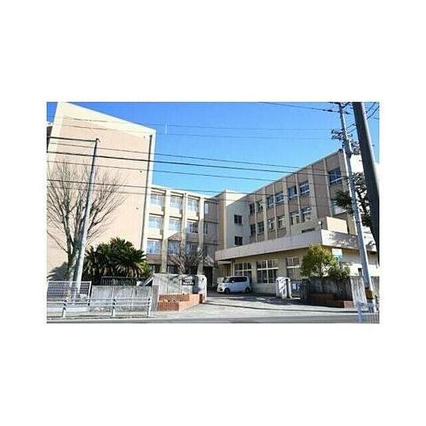 高松市立円座小学校 600m